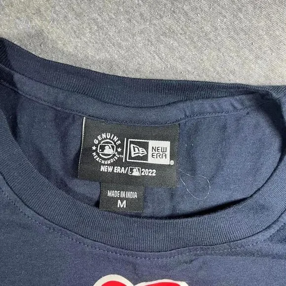 New Boston Red Sox Woman’s Medium 9x World Series Champions Woman Cropped TShirt - Picture 4 of 7